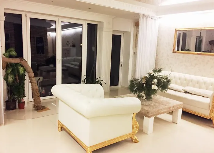 Apartment Luxury 3 *